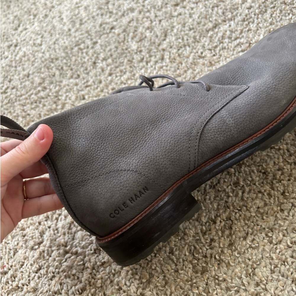 Cole Haan Berkshire Lug Chukka Boots Pavement Gray Men's Size 9 Leather Nubuck - Picture 5 of 15